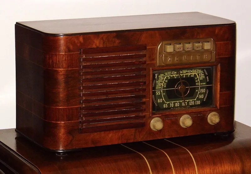 After the Sign-Off: Weather Report and the Secret History of Overnight American Radio